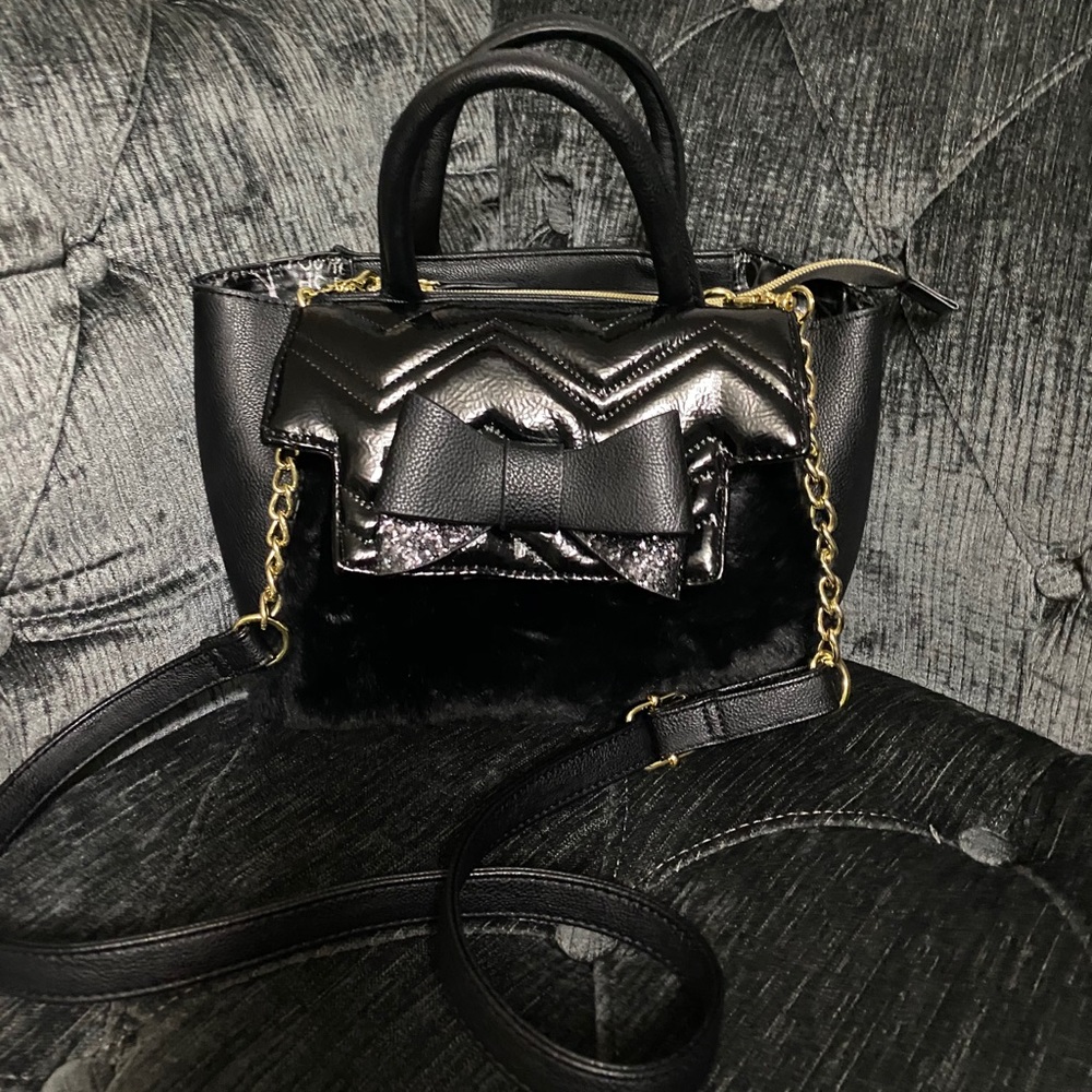 Black purse♥️